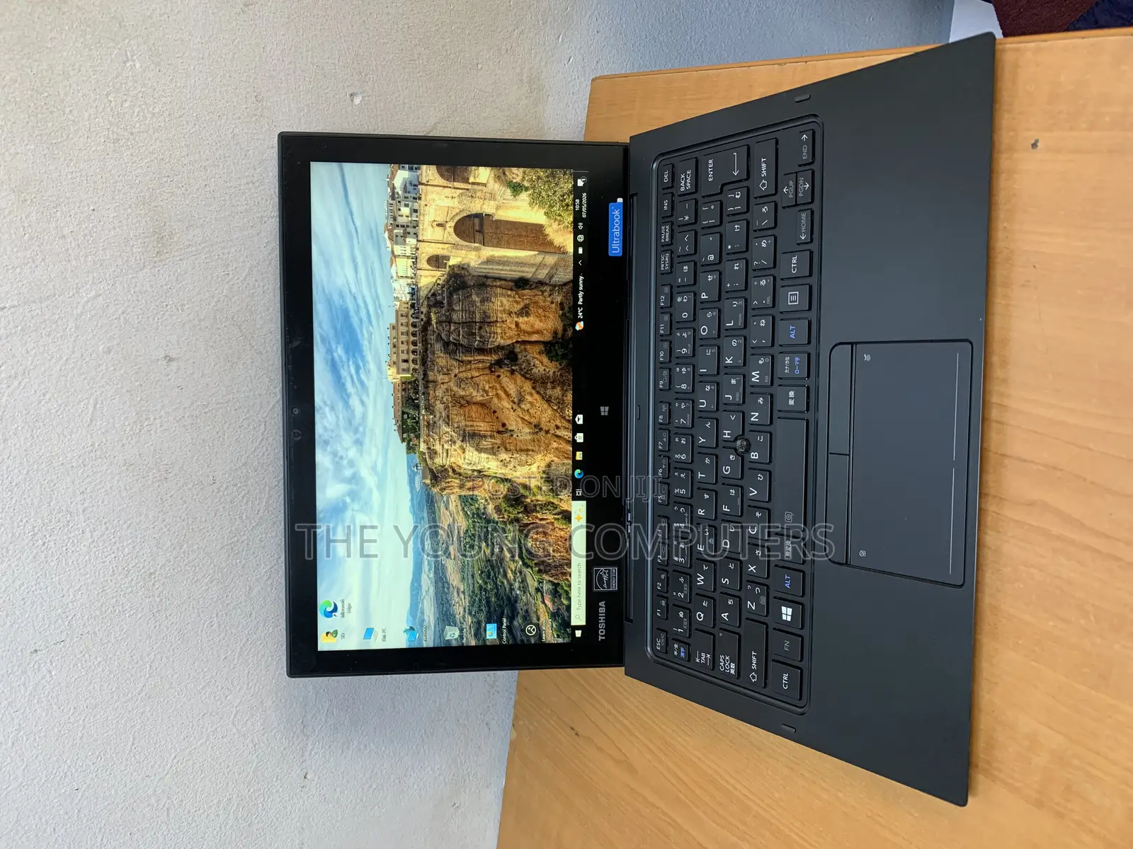 Laptop Toshiba Dynabook R634/M 4GB Intel Core M SSD 128GB