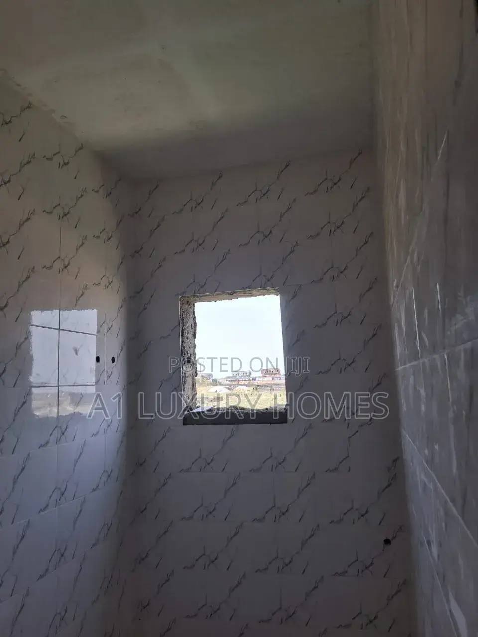 3bdrm Bungalow in Idu for sale