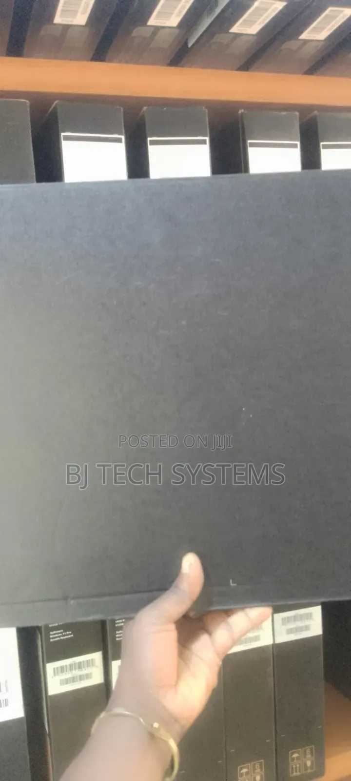New Laptop Dell Latitude 5450 16GB Intel Core Ultra 7 SSD 512GB
