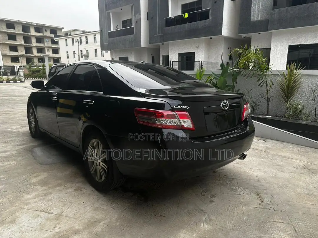 Toyota Camry 2010 Black