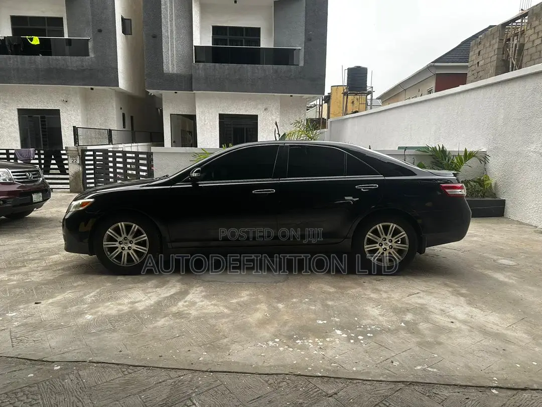 Toyota Camry 2010 Black