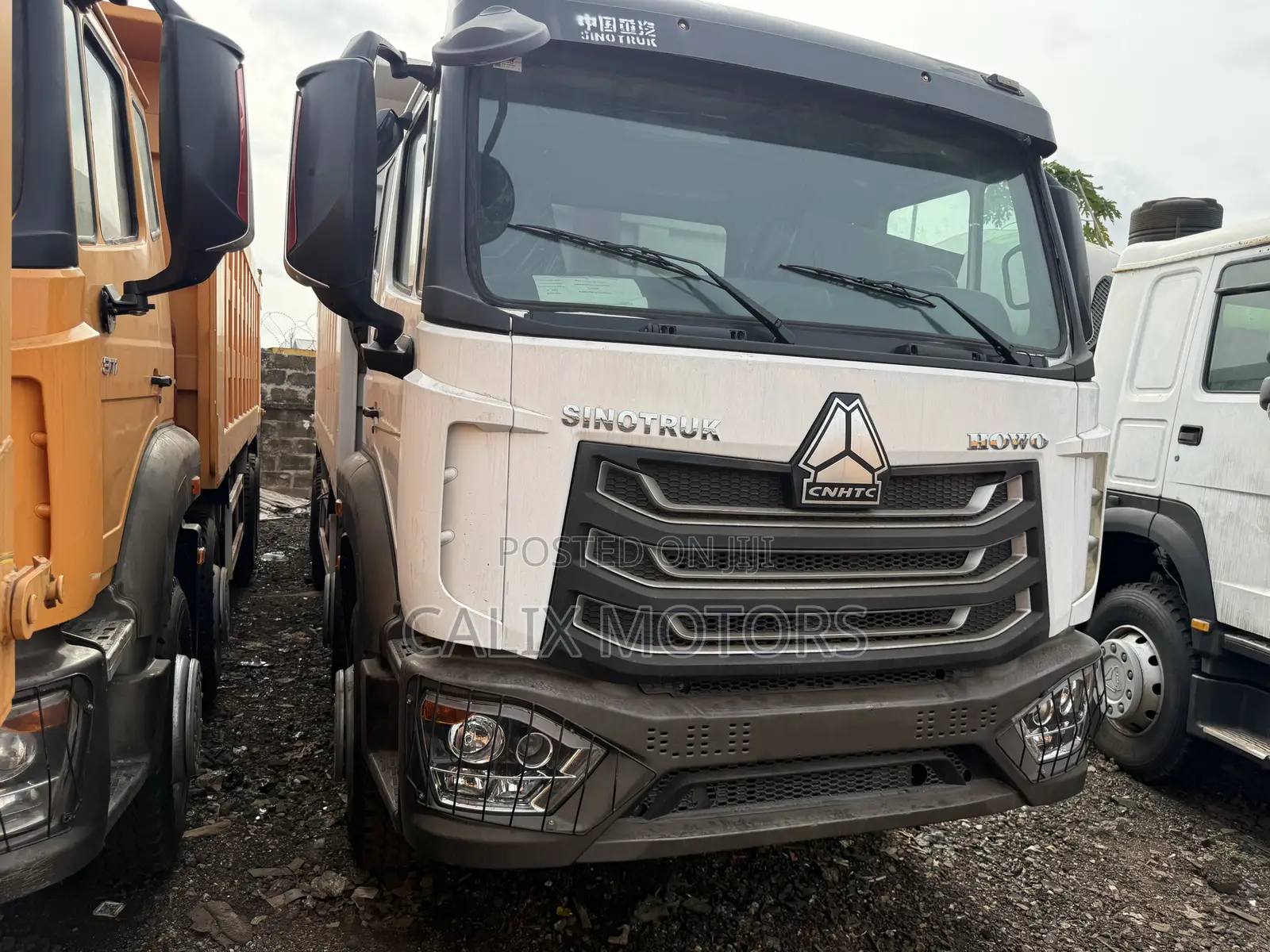 12 Tyres Howo Dump Truck 2020 White