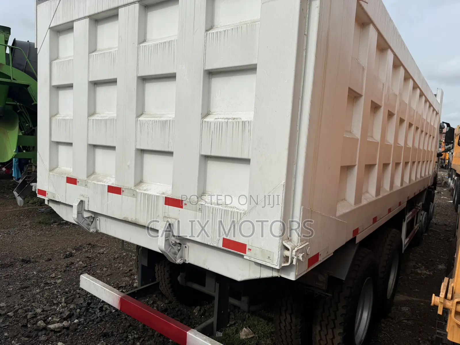 12 Tyres Howo Dump Truck 2020 White