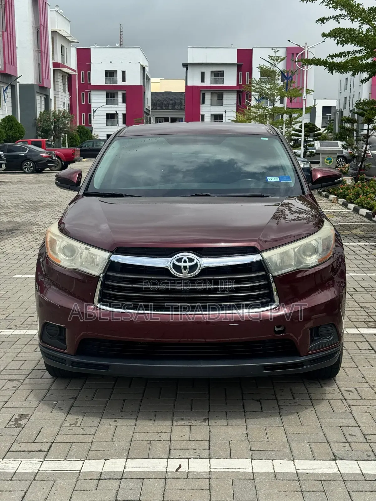 Toyota Highlander LE V6 4x2 (3.5L 6cyl 6A) 2016 Red