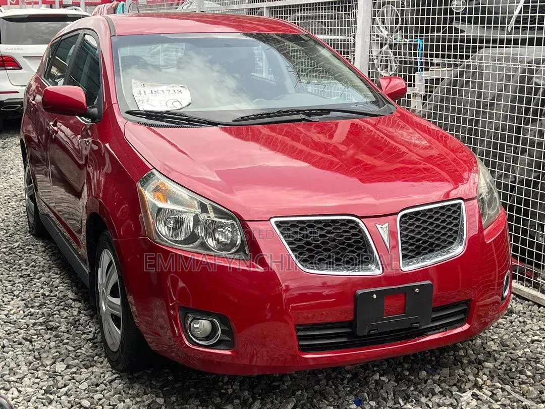 Pontiac Vibe 2010 Red