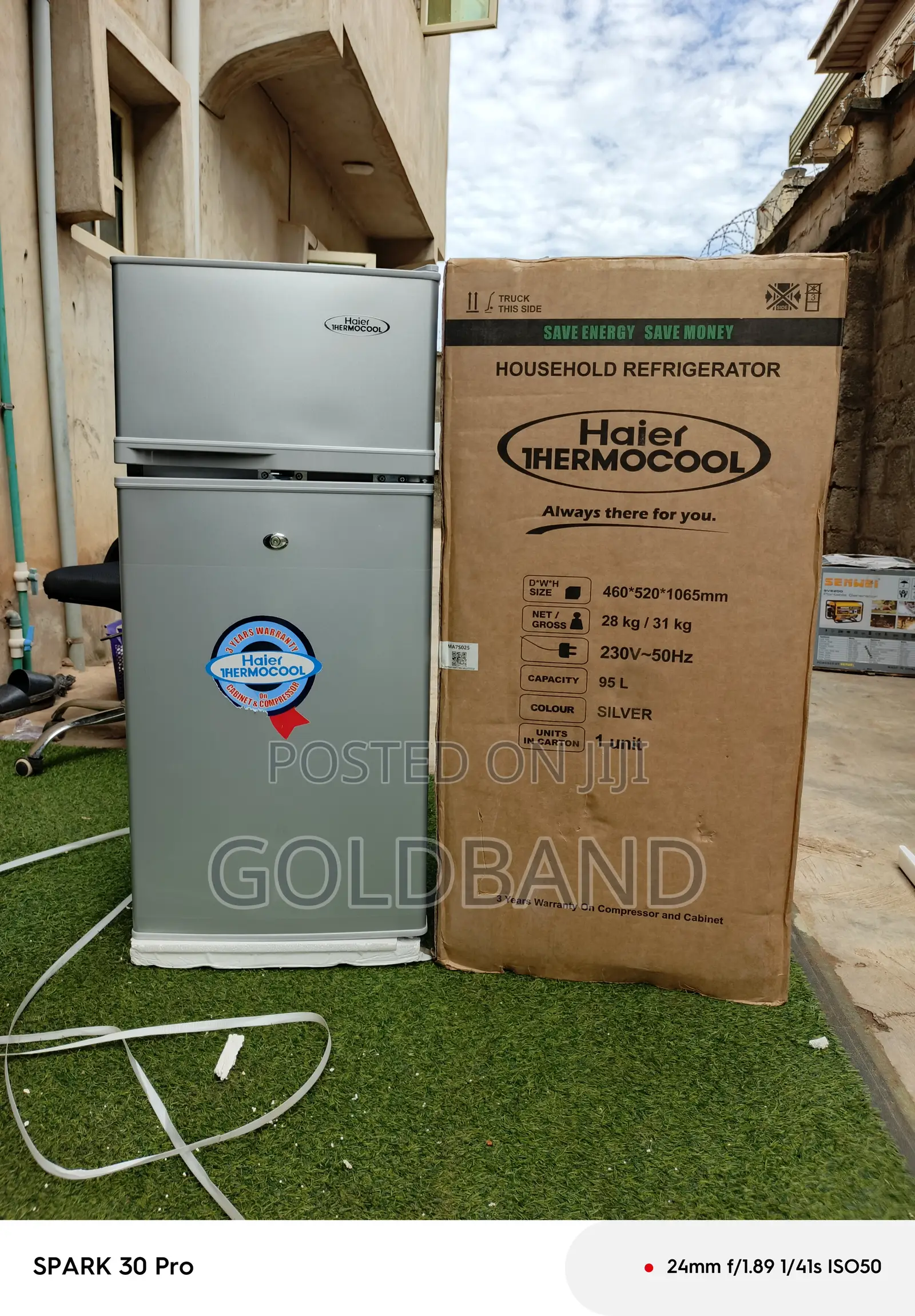 Haier Thermocool HRF-95bex Sleek Compact Fridge