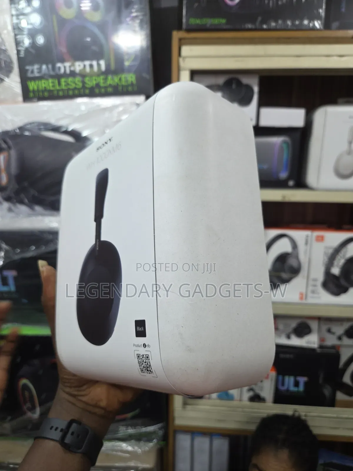 Brand New Sony Xm6 Wireless Noise Cancelling Stereo Headset