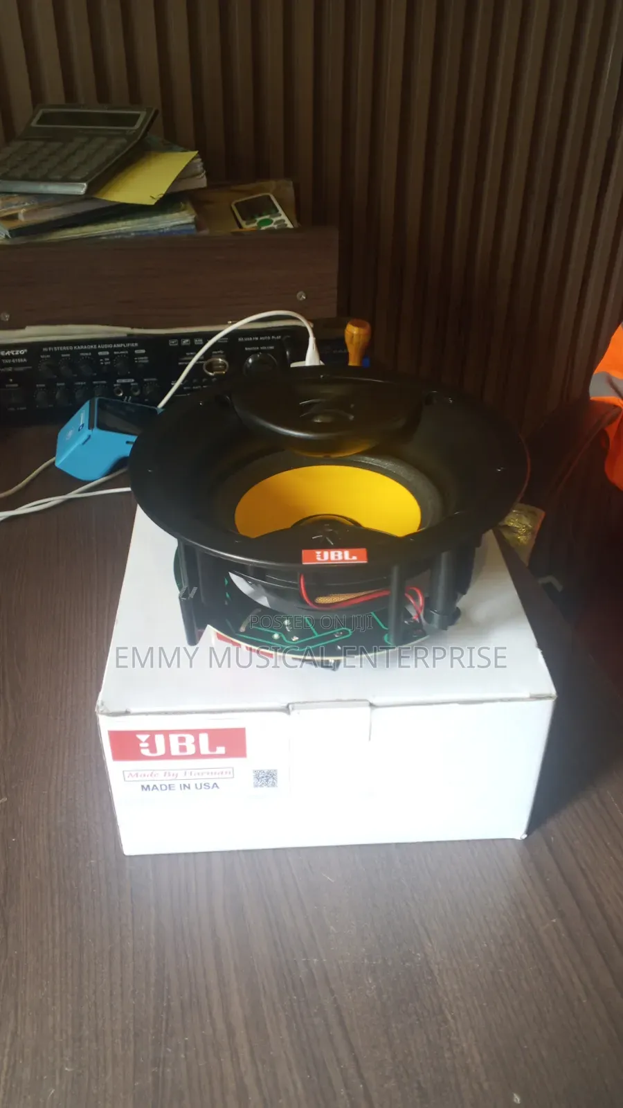 200w JBL in Ceiling Speaker With Heavy Woofer