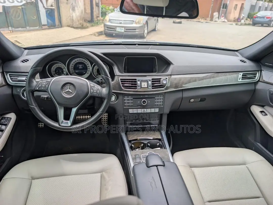 Mercedes-Benz E350 2016 Blue