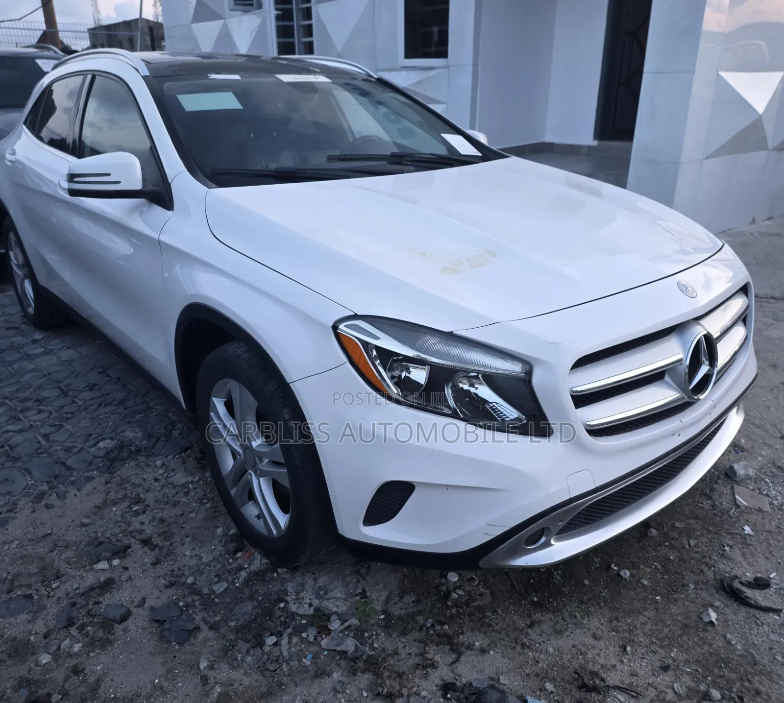 Mercedes-Benz GLA 250 2015 White