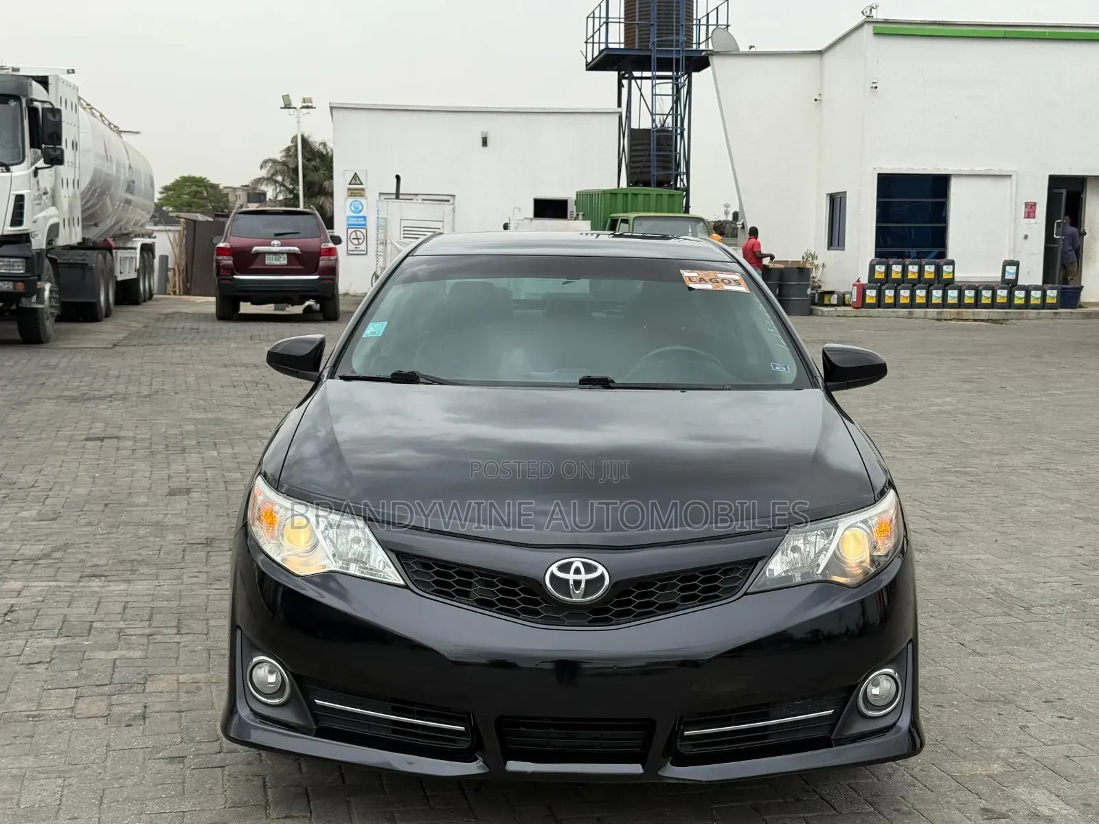 Toyota Camry SE 4dr Sedan (2.5L 4cyl 6A) 2013 Black