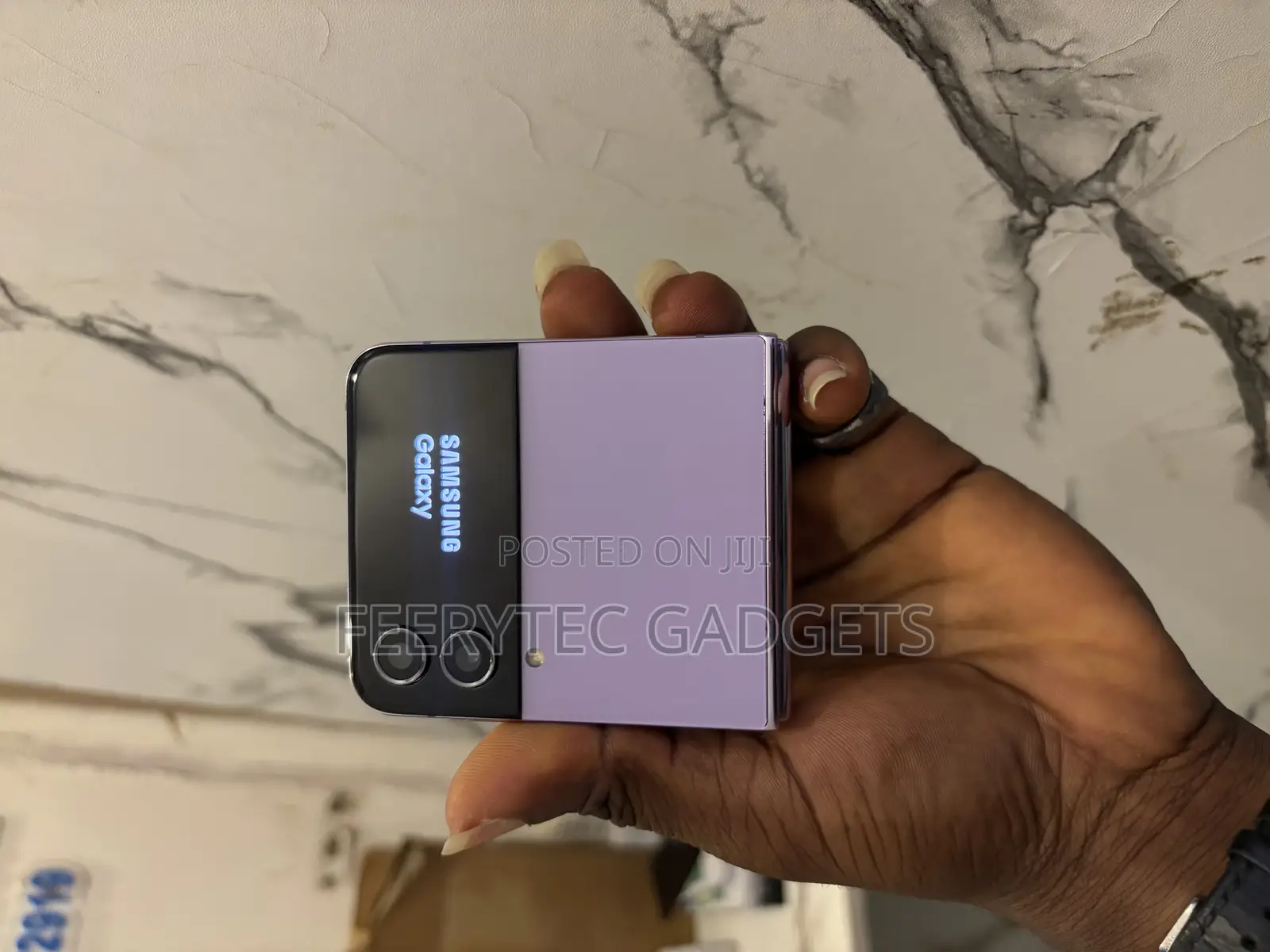 Samsung Galaxy Z Flip4 128 GB Purple