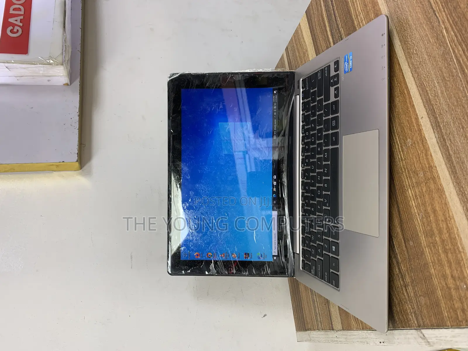 Laptop Asus X201E 4GB Intel Core i3 HDD 500GB