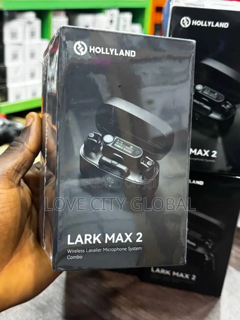Hollyland Lark Max 2 Combo Wireless Lavalier Microphone Phone Camera