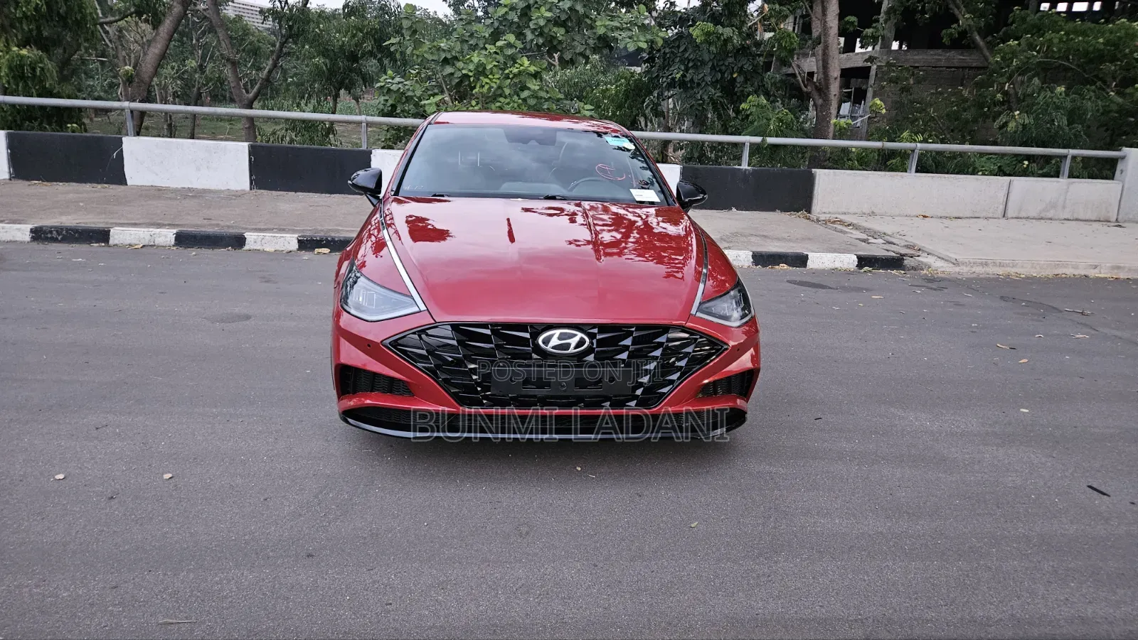 Hyundai Elantra SE 2021 Red