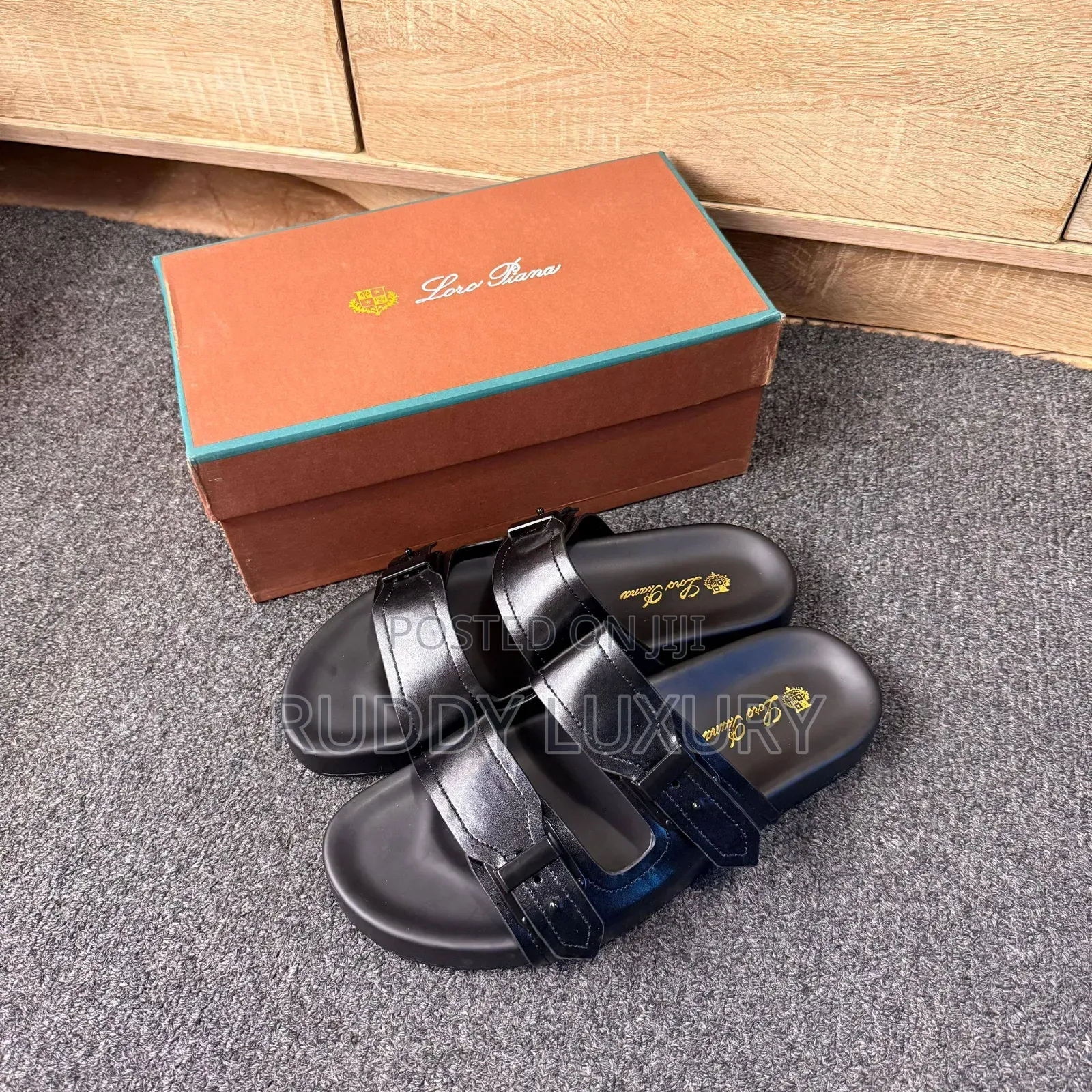 Luxury Buckle Cork Slides