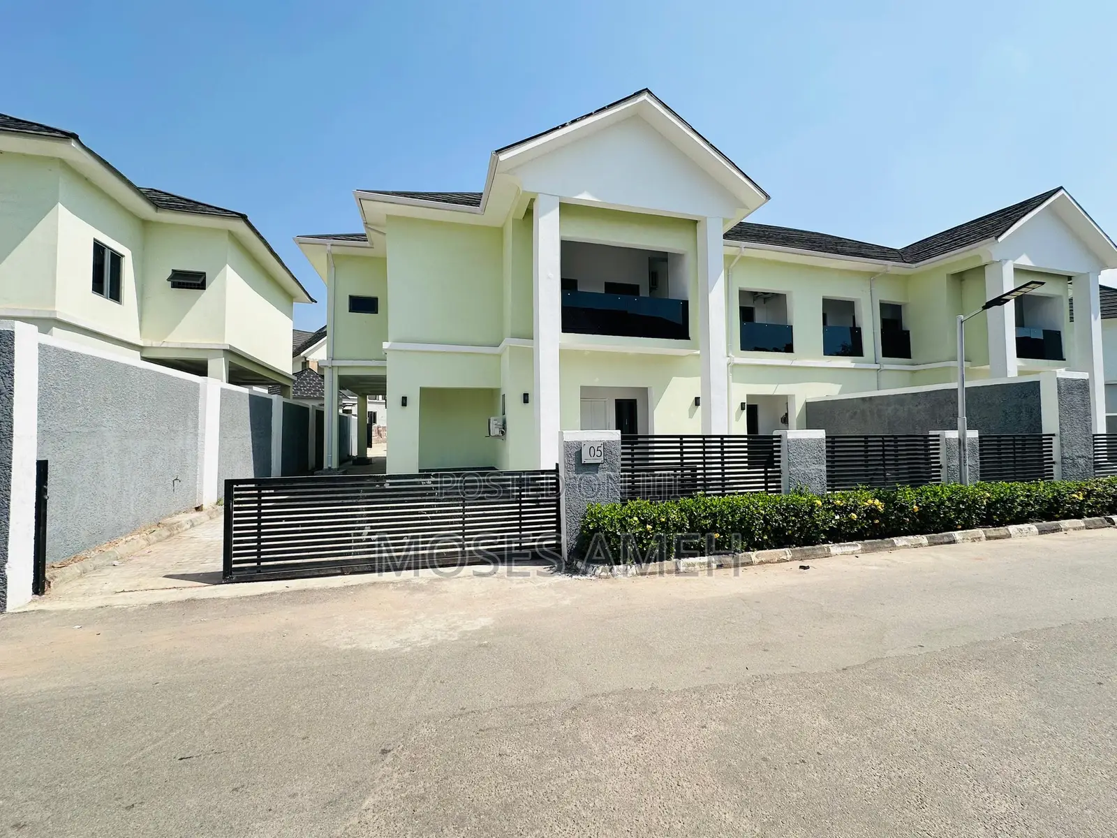 4bdrm Duplex in Life Camp for rent