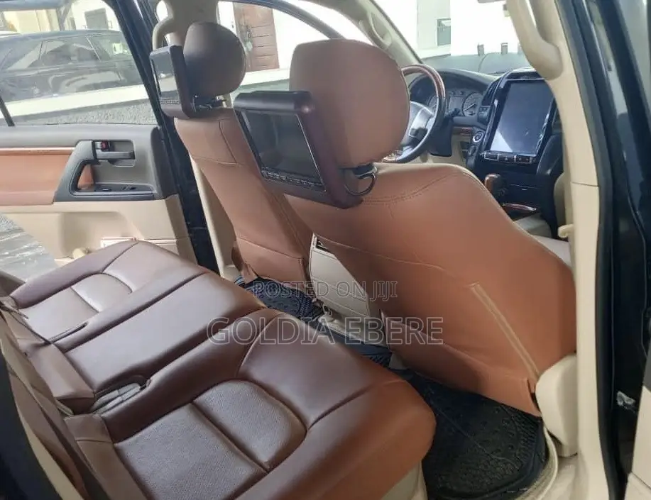 Toyota Land Cruiser 2017 Black
