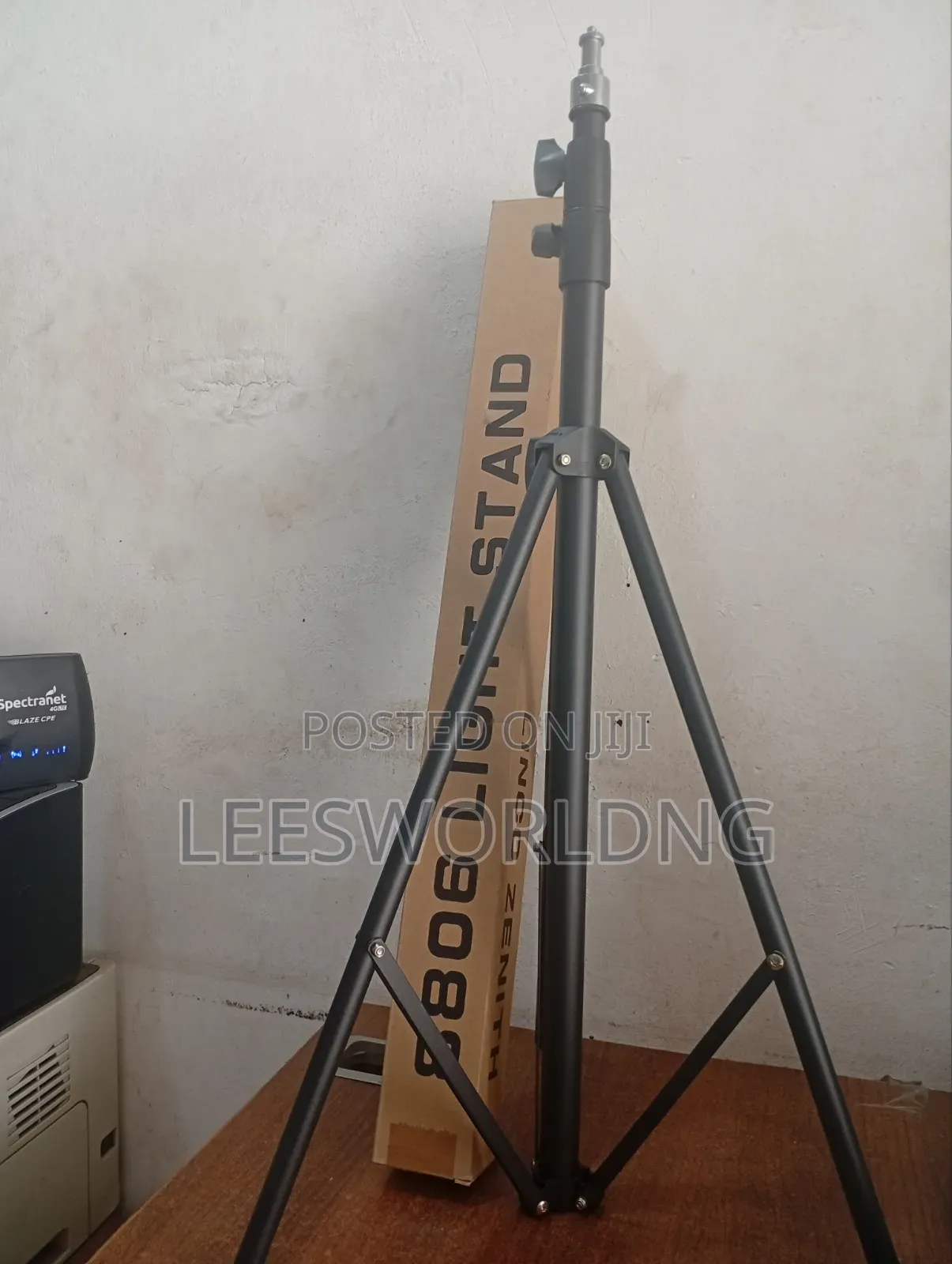 Heavy Duty Tripod Stand