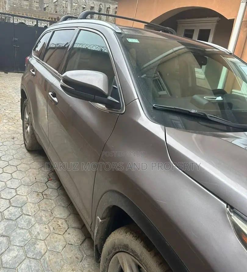 Toyota Highlander 2016 Gray