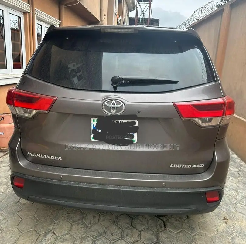 Toyota Highlander 2016 Gray