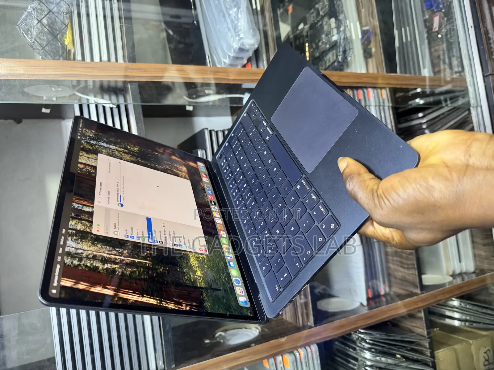 Laptop Apple MacBook Air 2024 M3 13-inch 16GB Apple M3 SSD 256GB