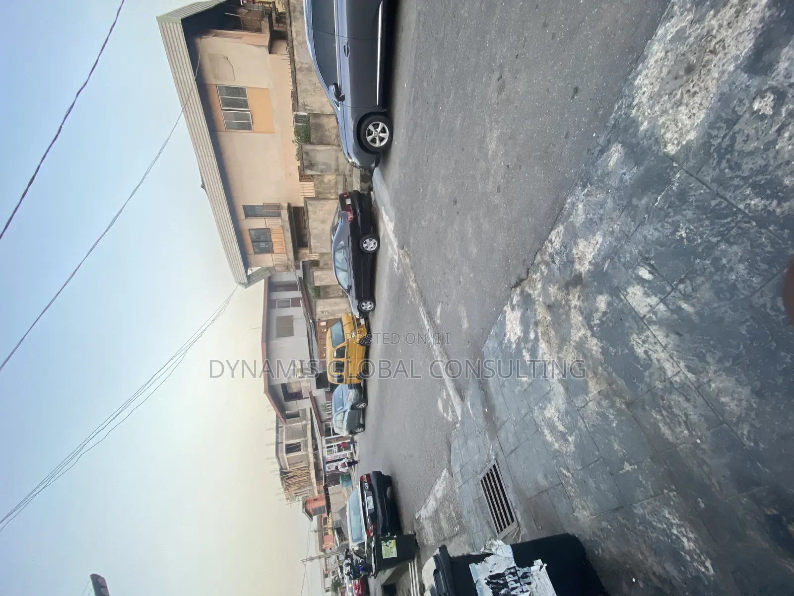 3bdrm Block of Flats in Shangisha Avenue for sale
