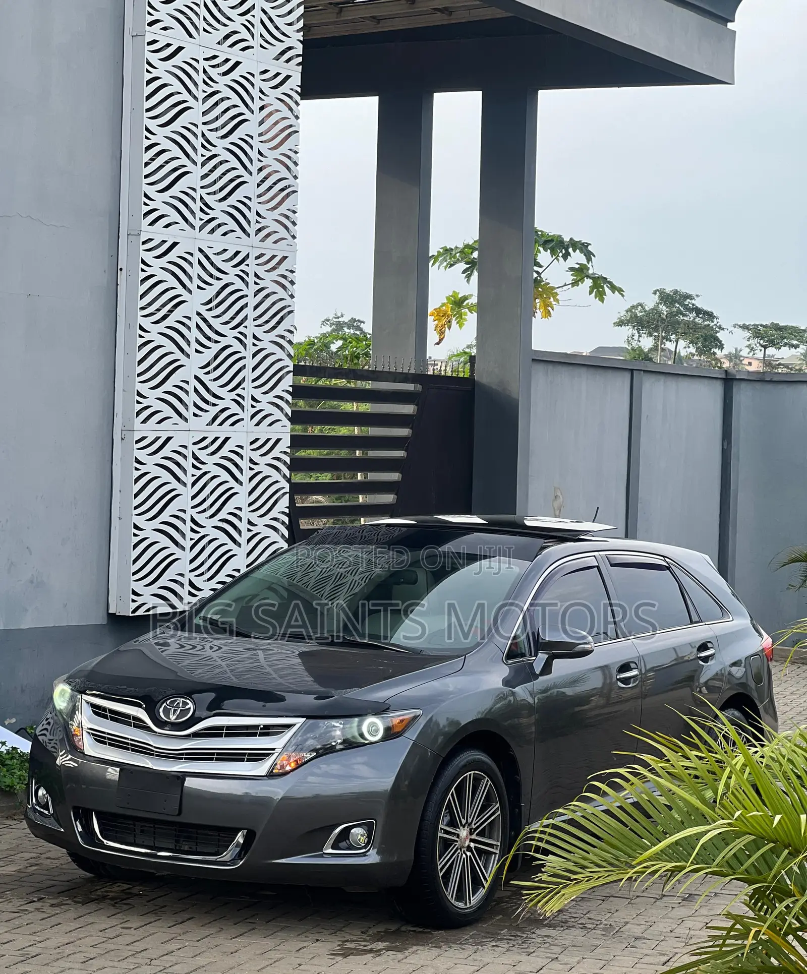 Toyota Venza Limited 2012 Gray