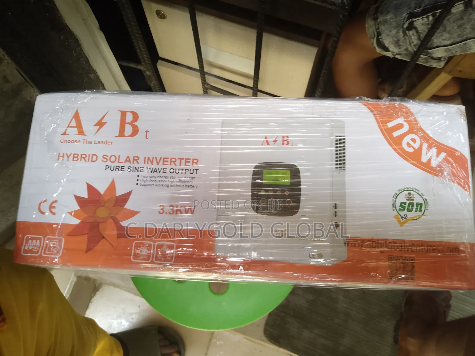 A Bt 3.3kva Hybrid Inverter