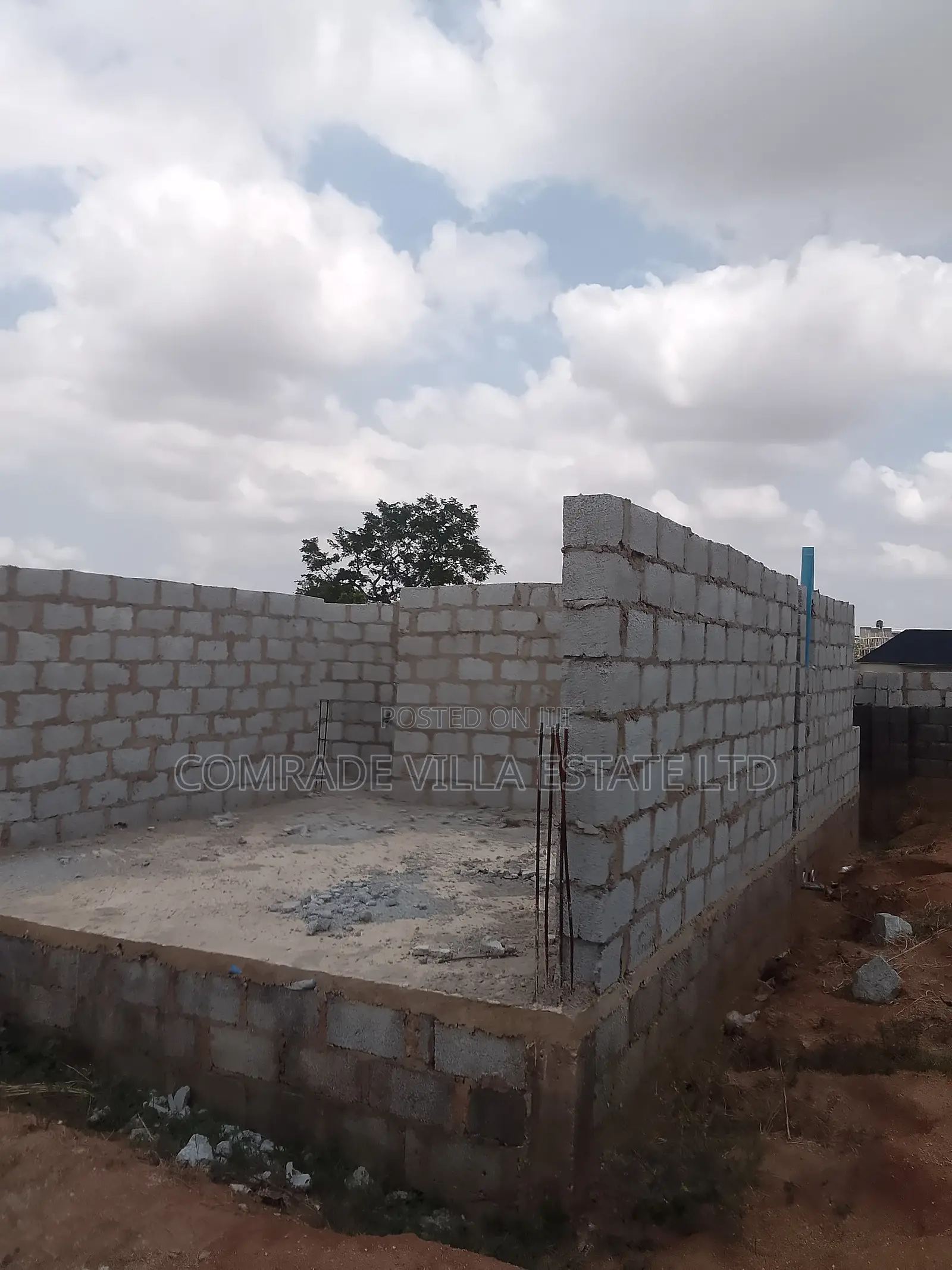 4bdrm Duplex In Sabon Lugbe For Sale