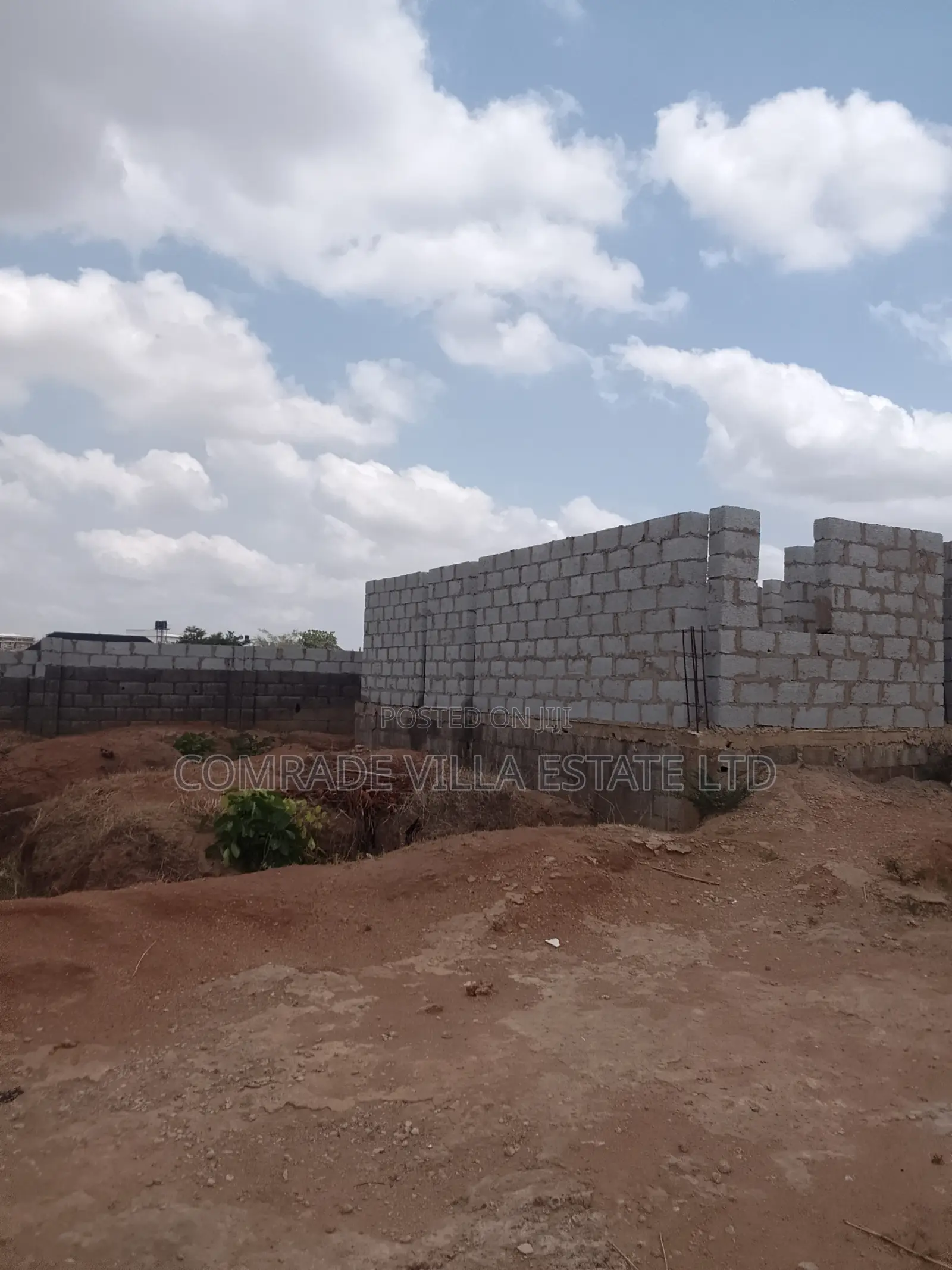 4bdrm Duplex In Sabon Lugbe For Sale