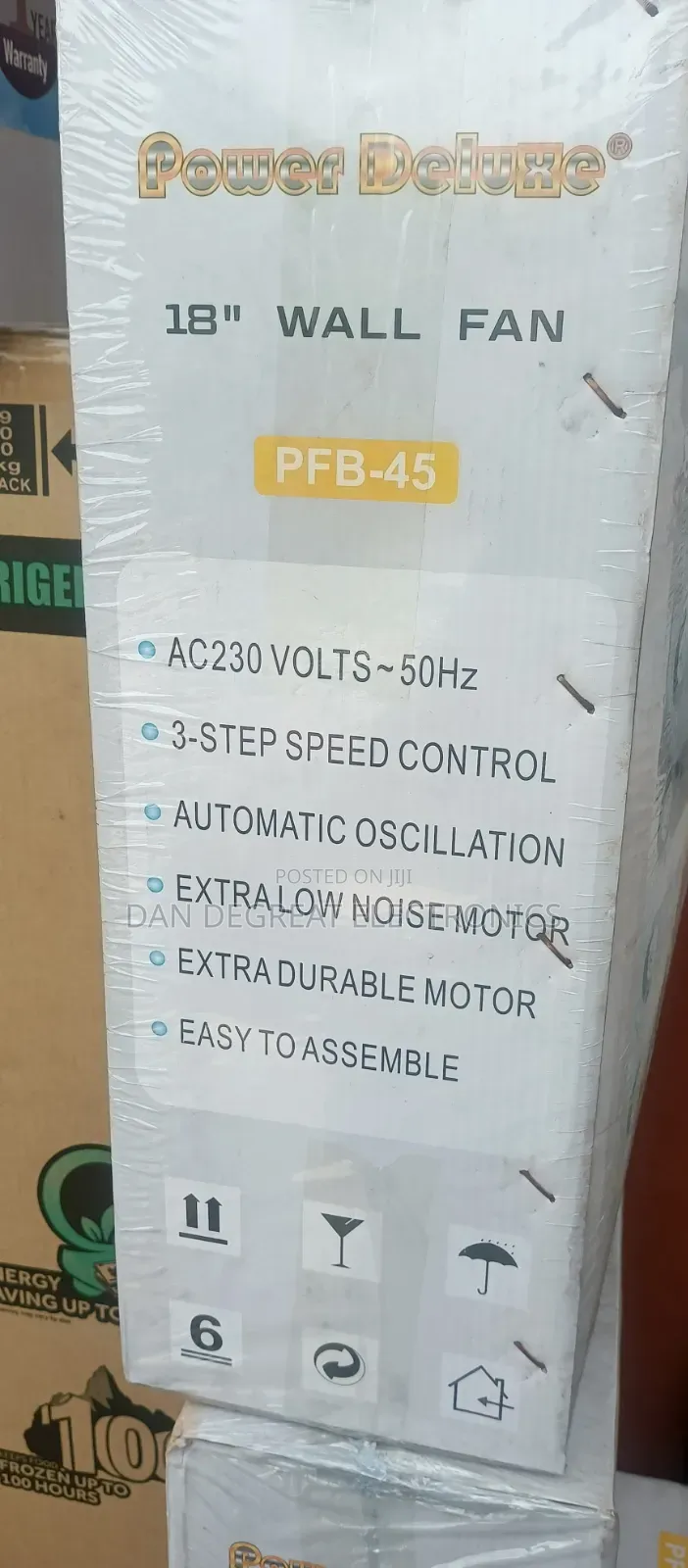 Power Deluxe 18" Wall Fan PFB-45
