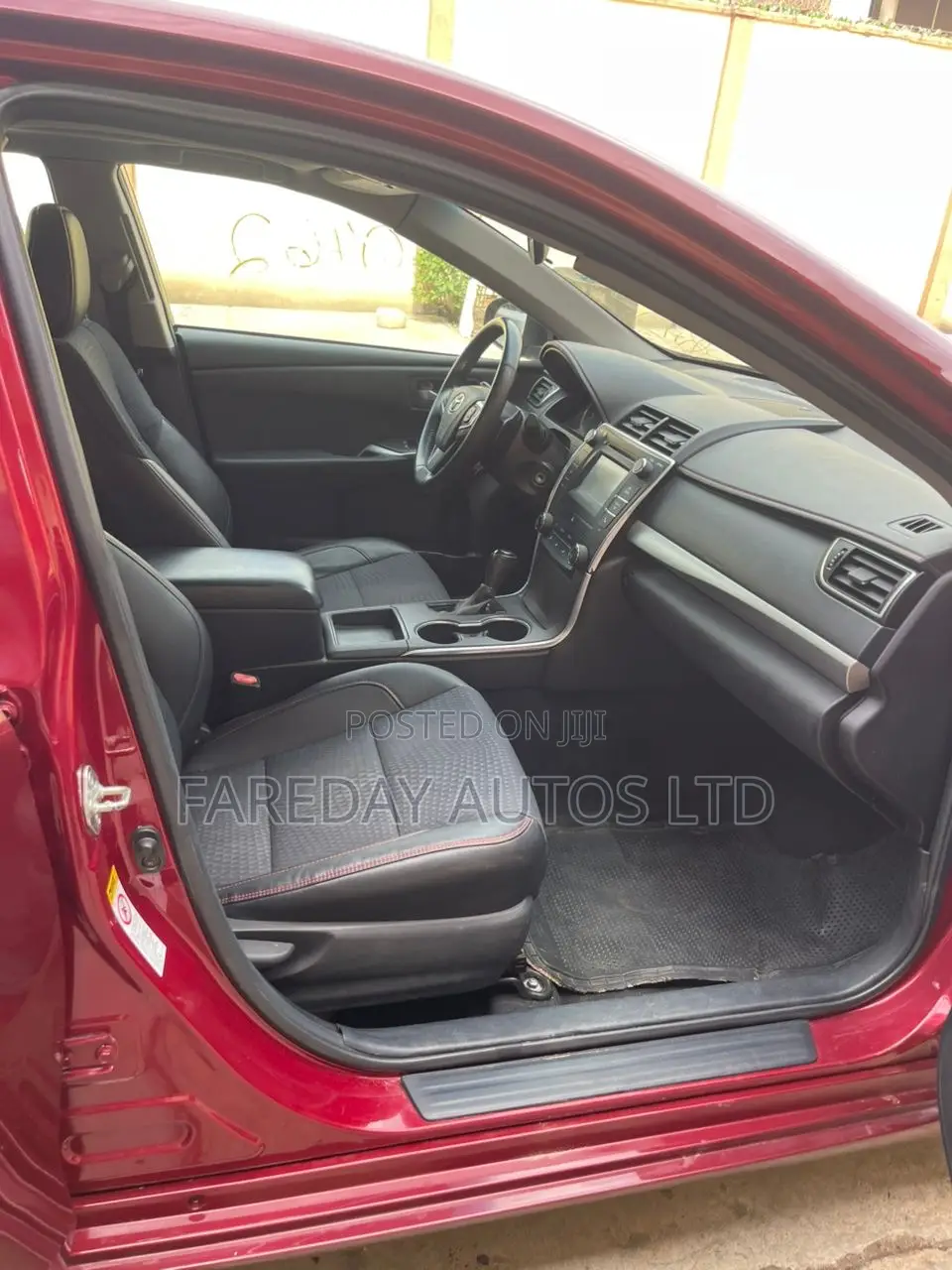 Toyota Camry SE 4dr Sedan (2.5L 4cyl 6A) 2015 Burgundy