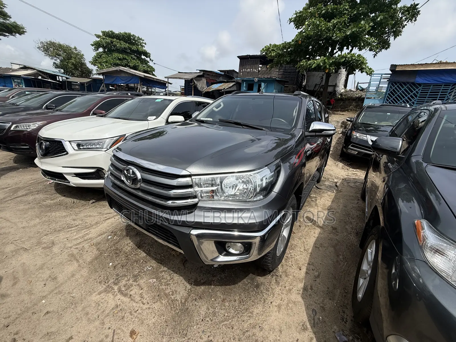 Toyota Hilux Revo Double Cab Petrol 2.7 AWD 2021 Gray