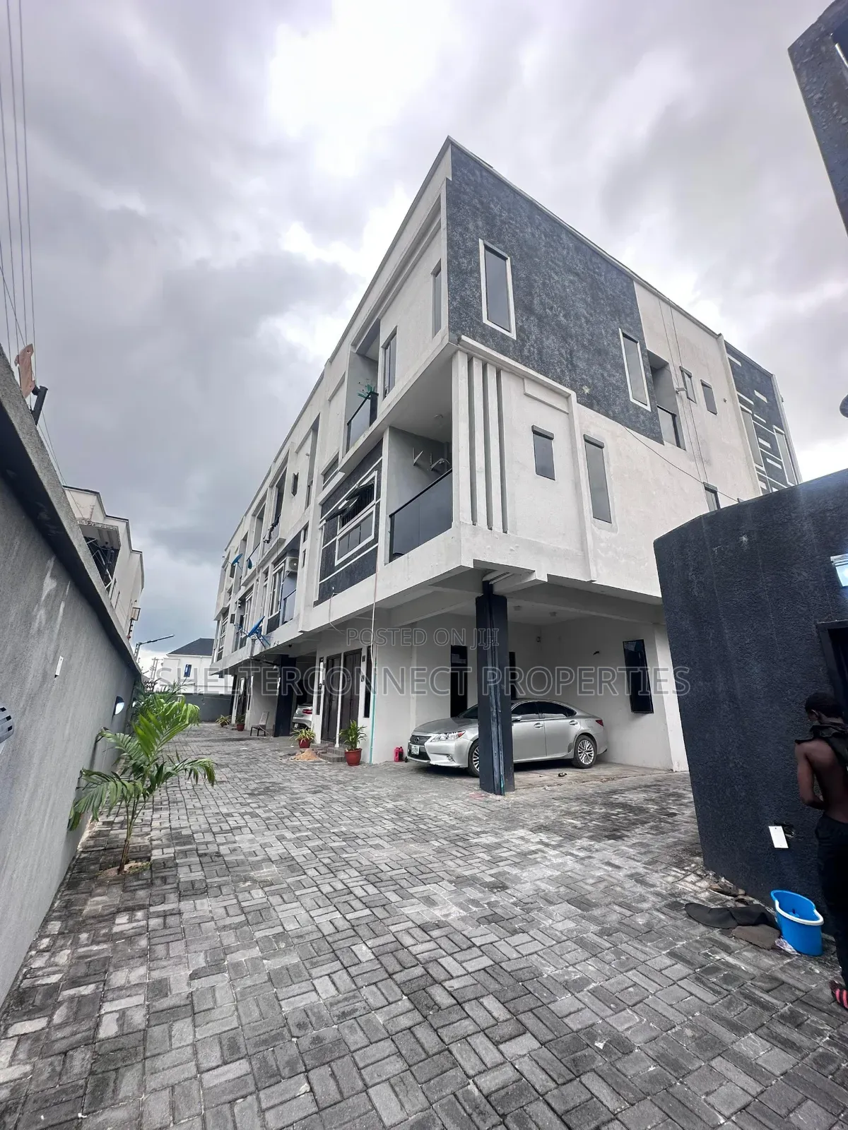Furnished 2bdrm Apartment in Ologolo for rent