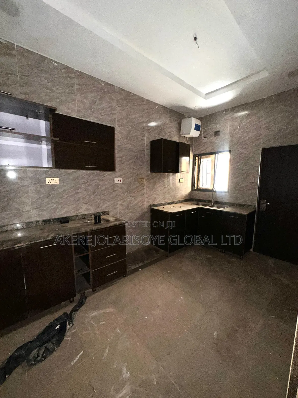2bdrm Apartment in Jahi Gilmore, Abuja for rent