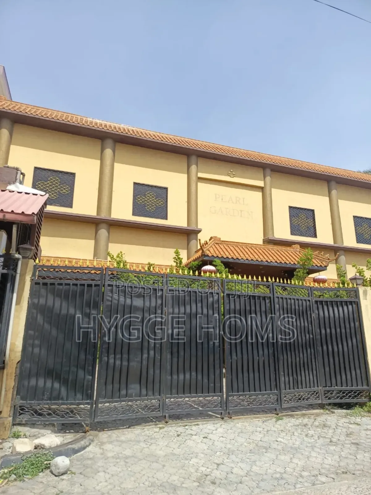 Detached Duplex Good for Lounge Restaurant Supermarket