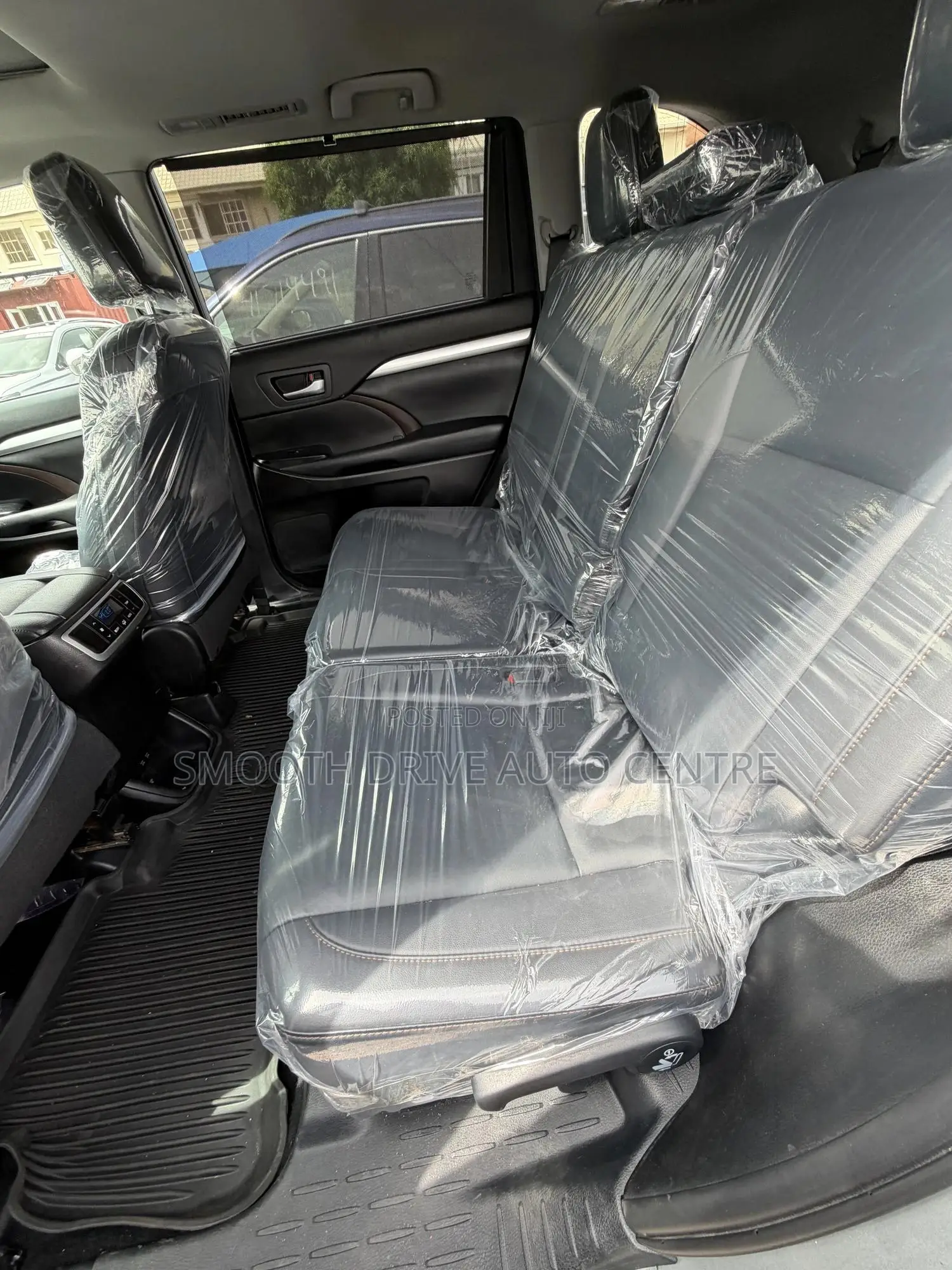 Toyota Highlander XLE 2019 Silver