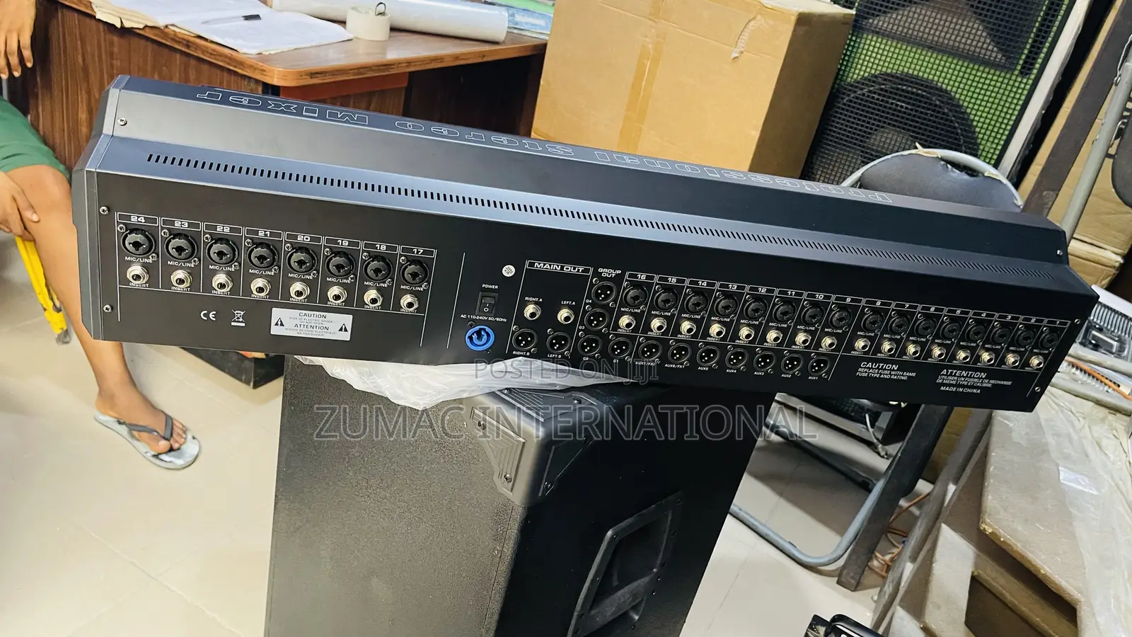 Yamaha Mixer Vfx24 Channels
