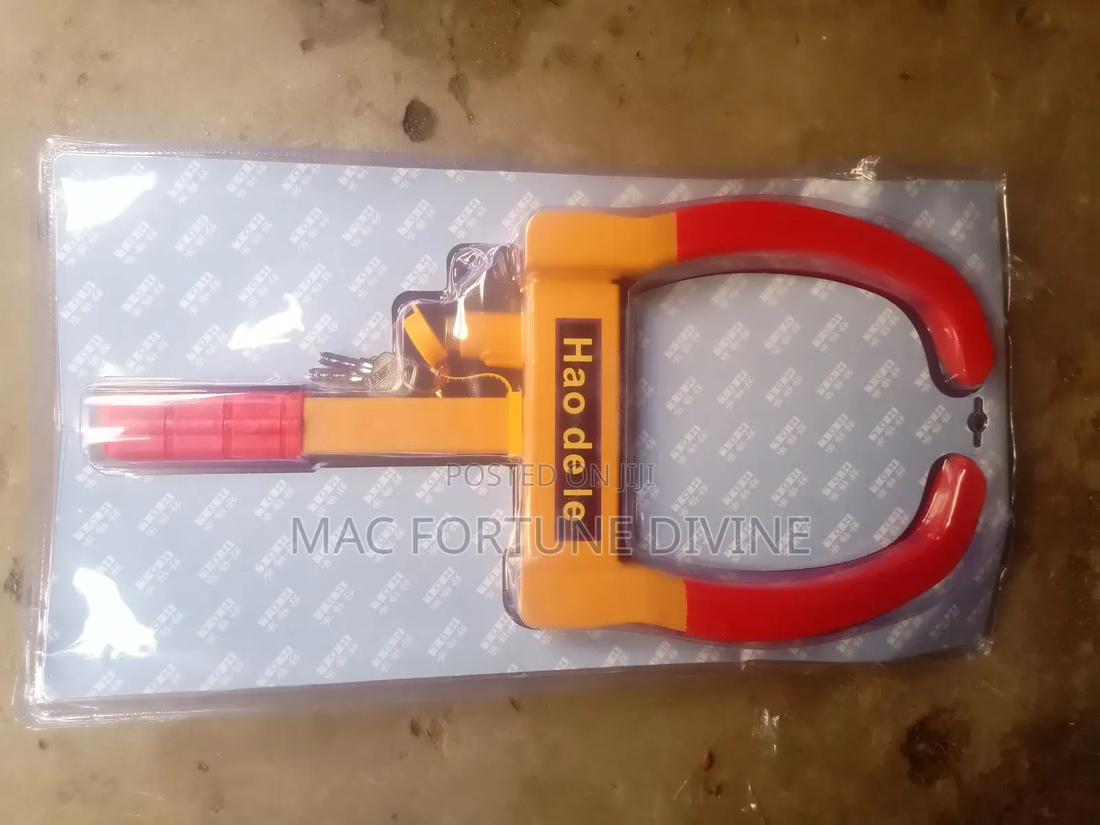 Heavy-Duty Anti-Theft Vehicle Wheel Clamp Lock