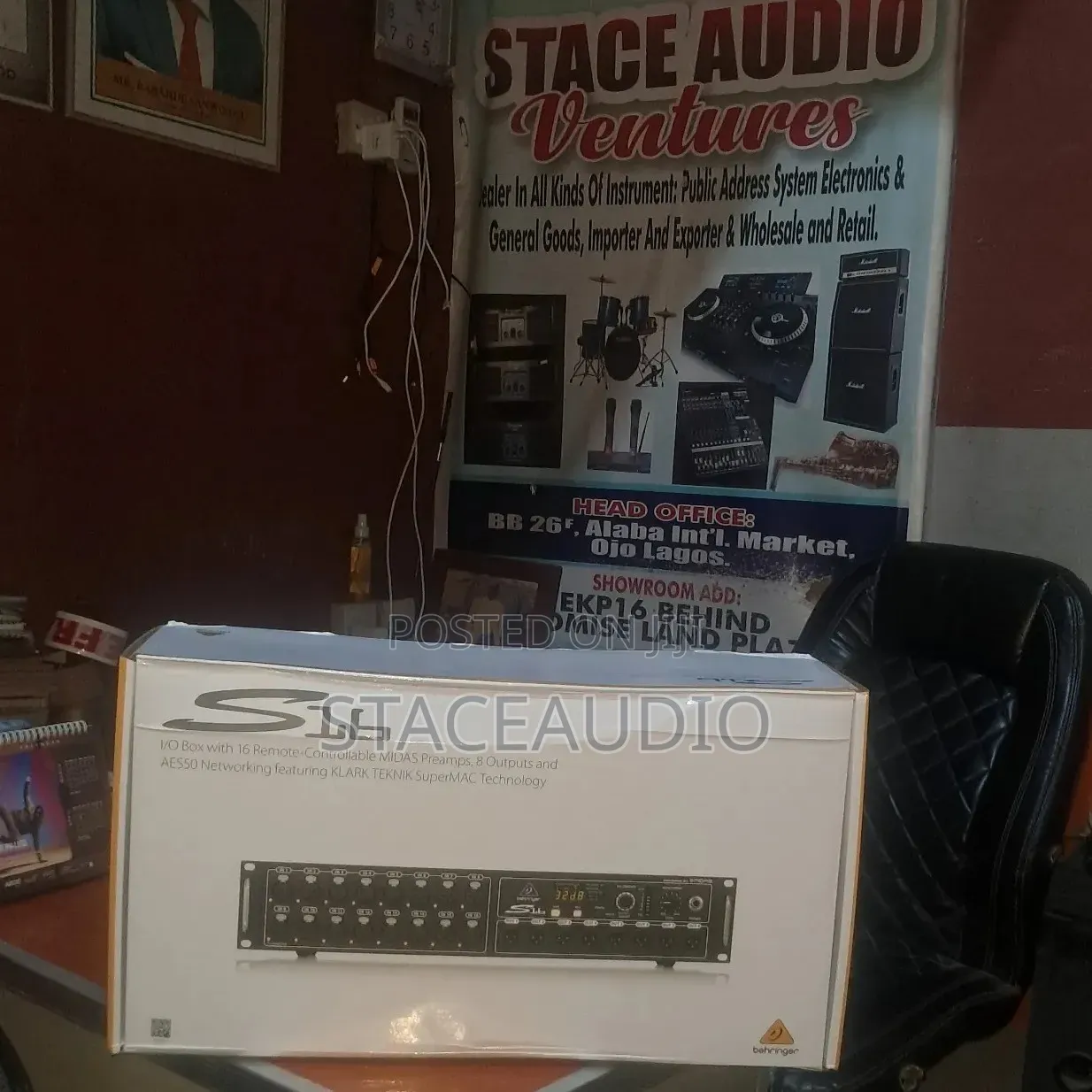 Behringer S16 Digital Stage Box
