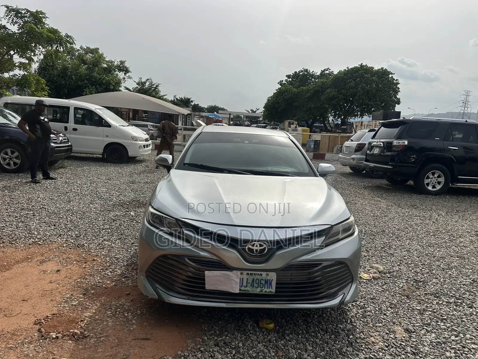 Toyota Camry L FWD (2.5L 4cyl 8AM) 2018 Silver