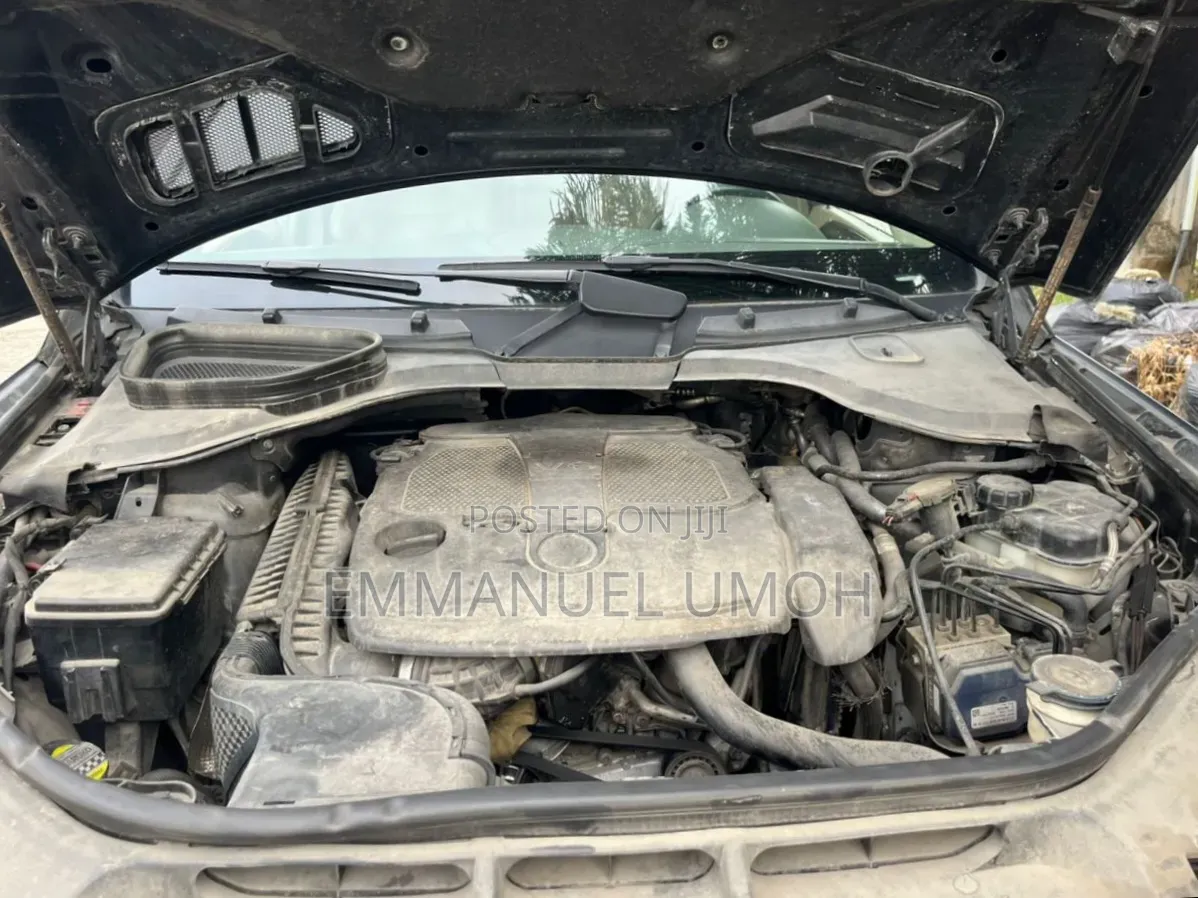 Mercedes-Benz M Class 2013 Black