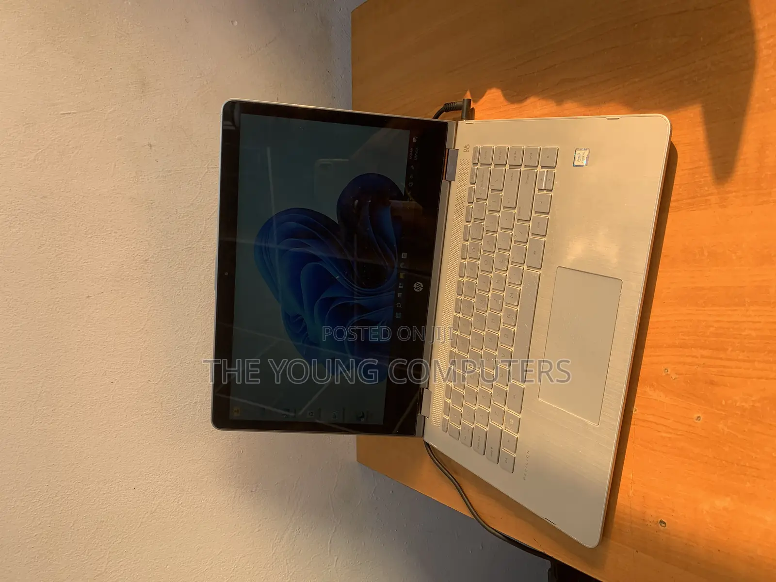Laptop HP Pavilion x360 8GB Intel Core i5 SSD 256GB