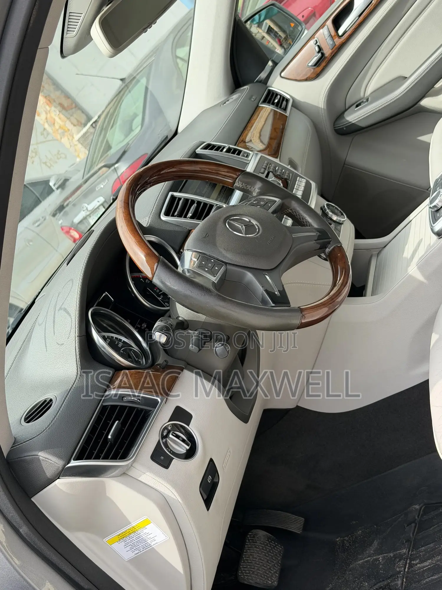 Mercedes-Benz M Class ML 350 BlueTEC 4Matic 2012 Gray