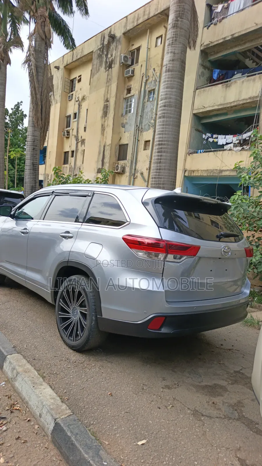 Toyota Highlander Limited 4x4 V6 (3.5L 6cyl 8A) 2018 Silver