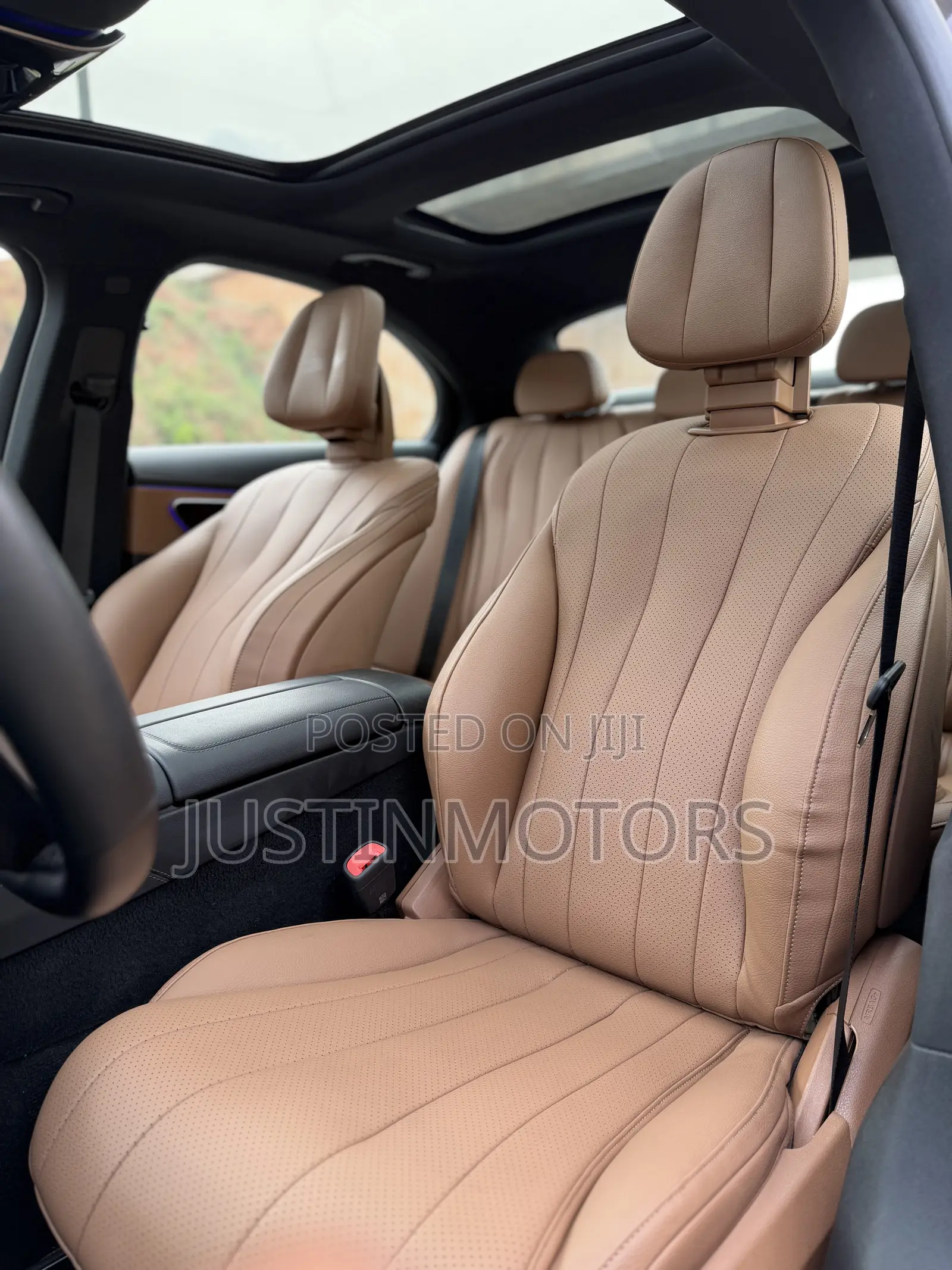 Mercedes-Benz E350 2025 Black