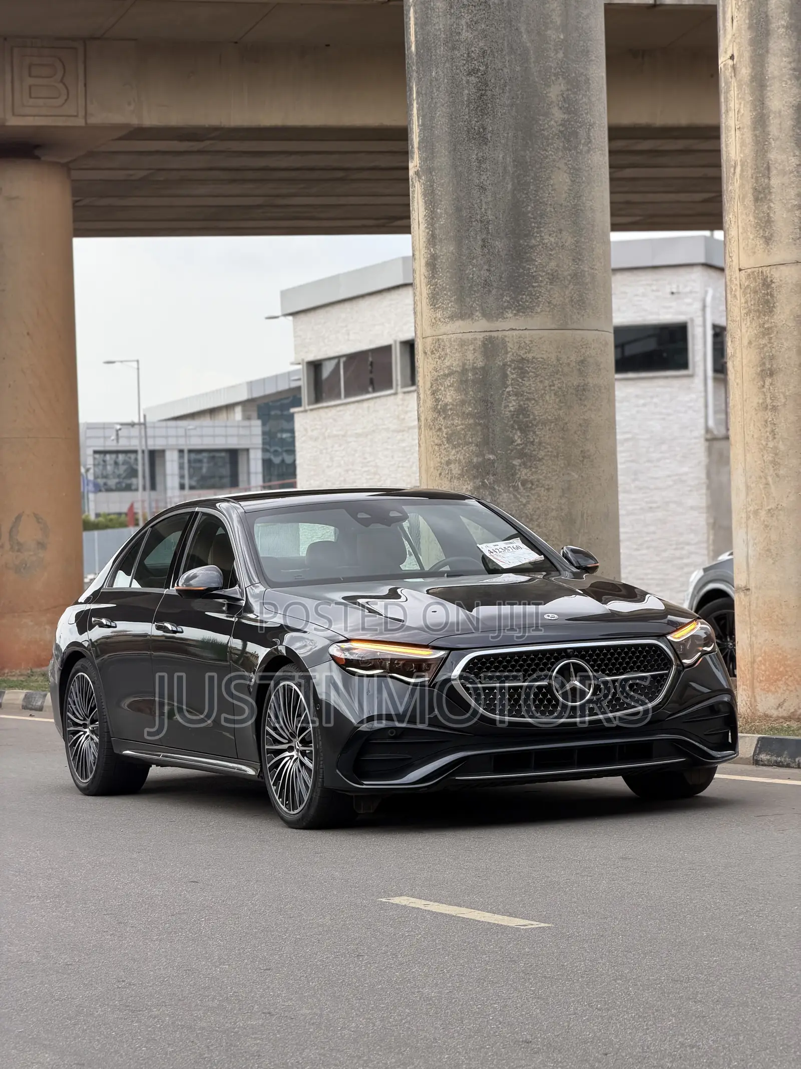 Mercedes-Benz E350 2025 Black