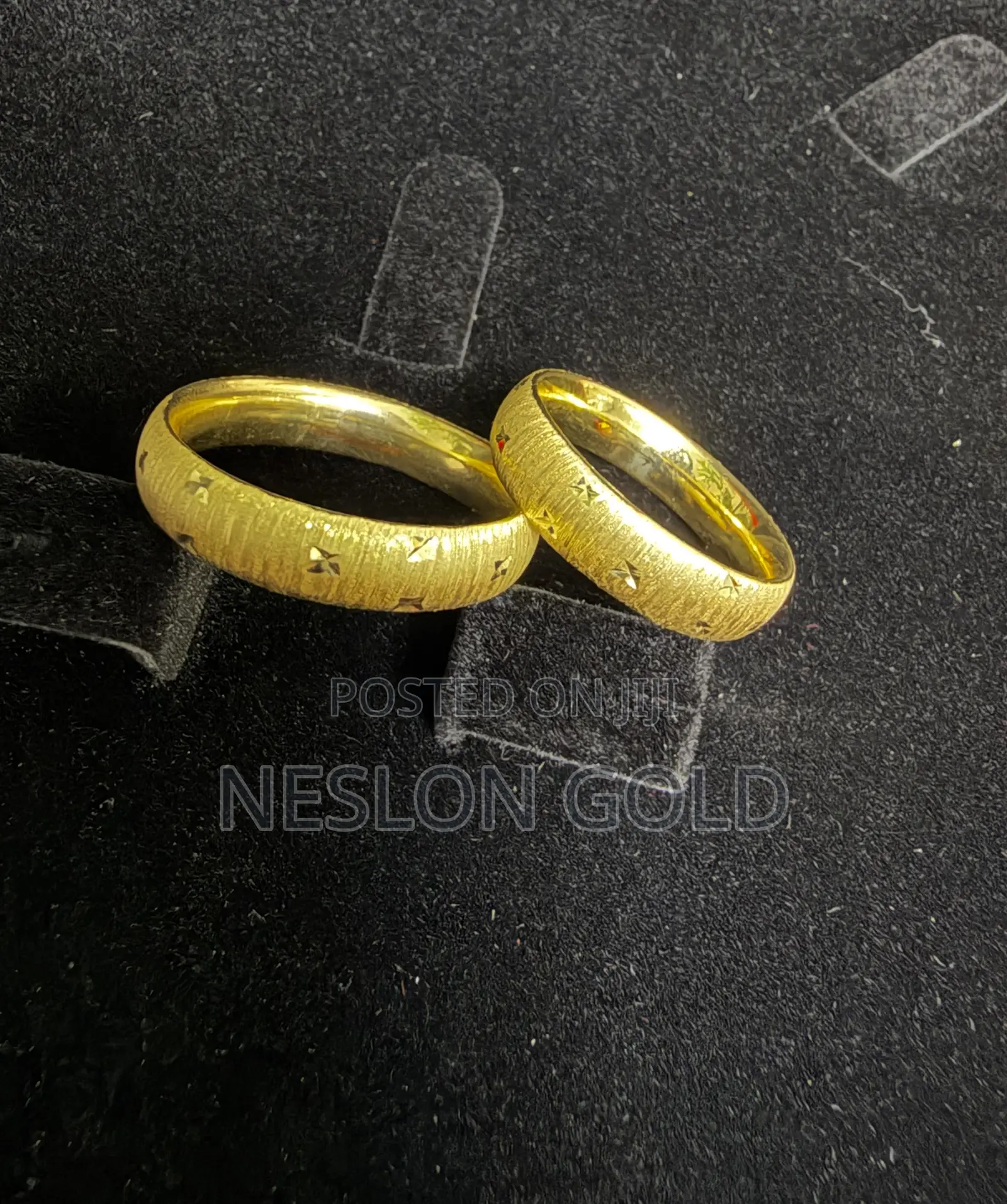 Italy 750 Tested 18karat Pure Gold Wedding Ring Set