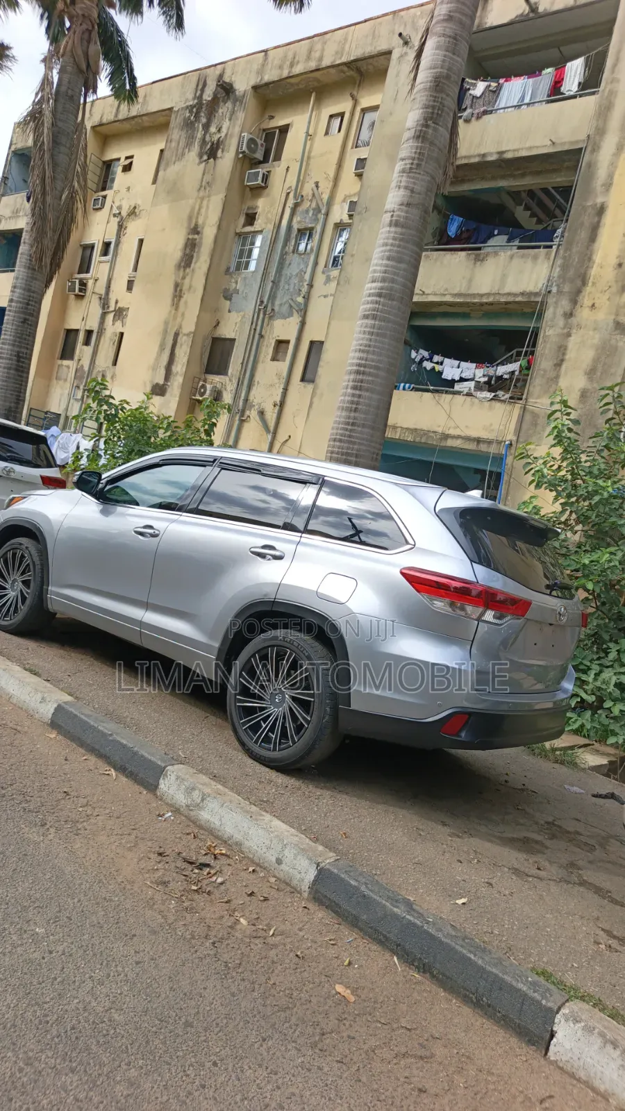 Toyota Highlander Limited 4x4 V6 (3.5L 6cyl 8A) 2017 Silver